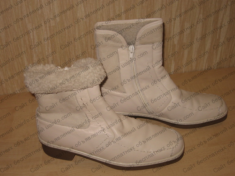 Фото: Продам женские кожанные зимние ботинки 