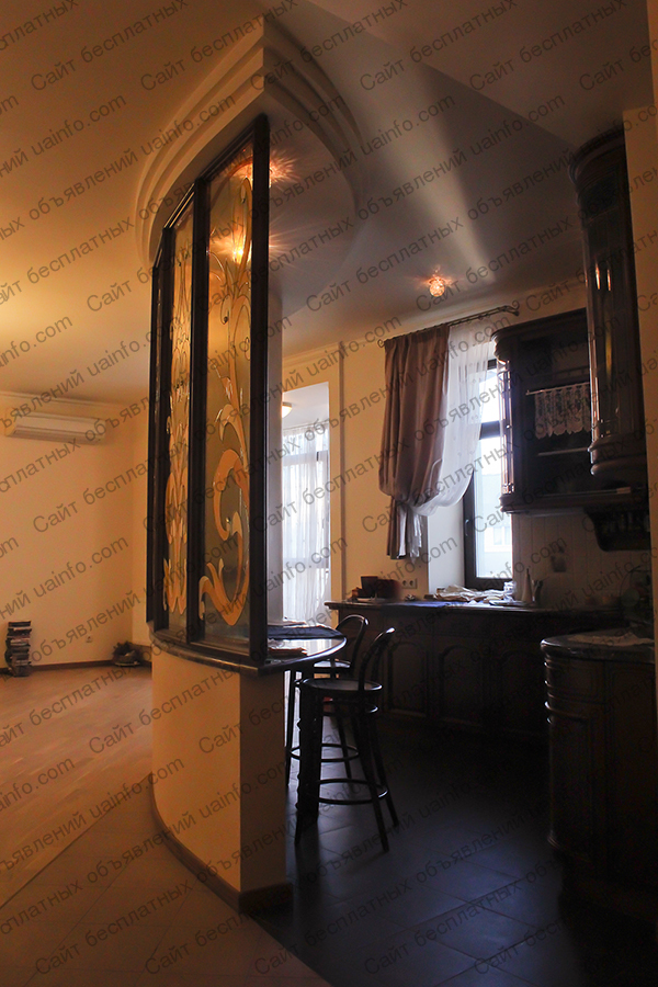 Фото: Эксклюзивная 4-комнатная квартира в центре Киева, ул. Дмитриевская 52б