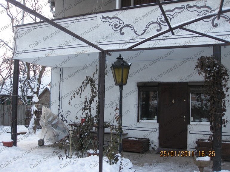 Фото: Продам 2-х этажный дом 140 км от Киева 200кв2 4 комнаты