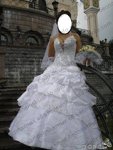 Фото: Белое свадебное платье б/у + аксессуары