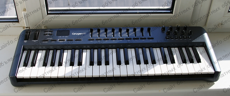 Фото: Продам midi клавиатуру/контроллер M-AUDIO Oxygen 49