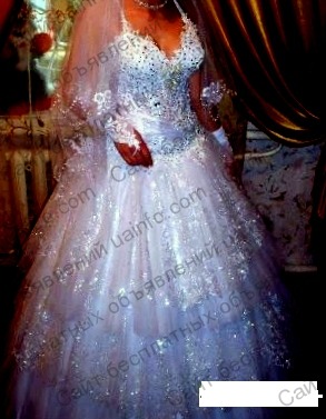 Фото: Свадебное платье продам 