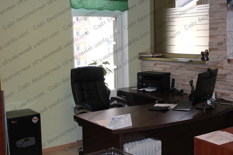Фото: Сдам отличный офис на ул. Саксаганского 144 м. Кв., ст. М. Университет